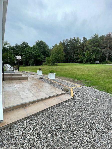 Oro-medonte, ON L3V 6H2,8162 Highway 12 RD W