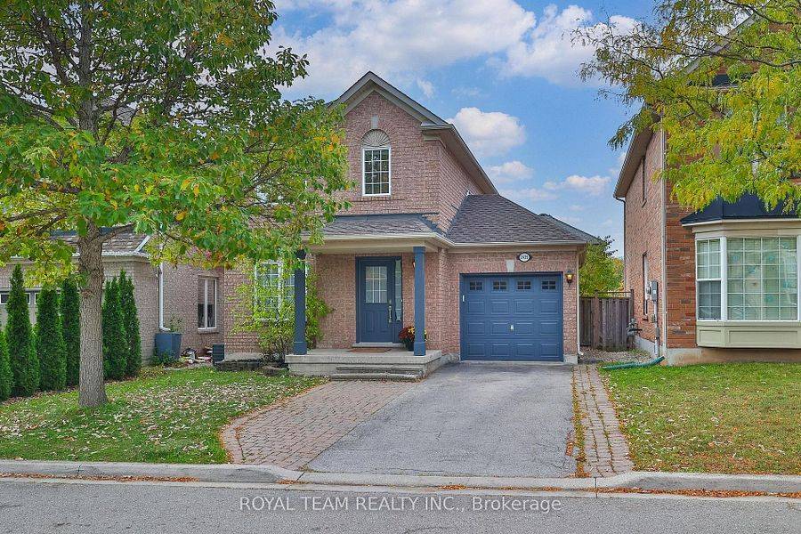 Oakville, ON L6M 4S8,2439 Hollybrook DR