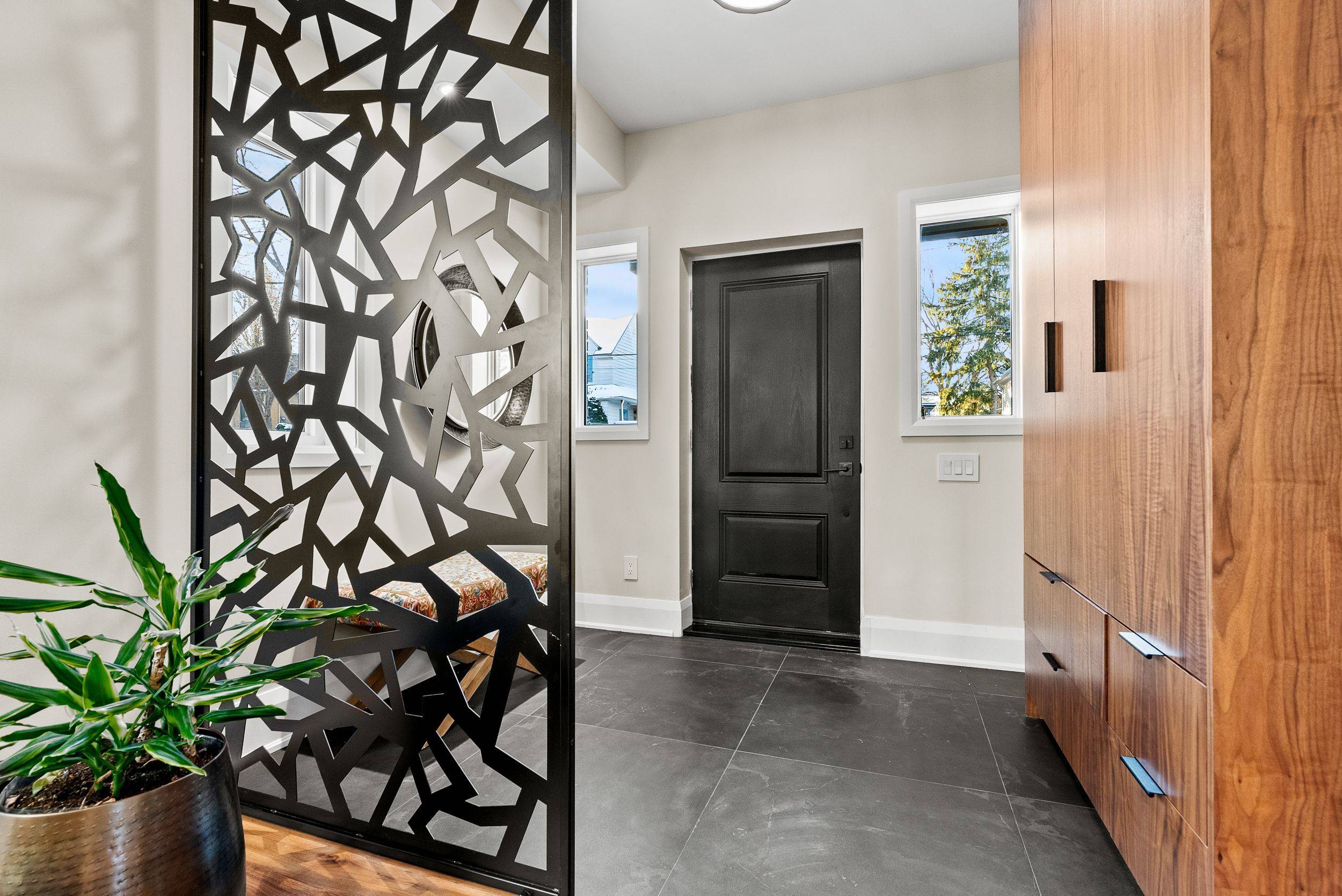 Dows Lake - Civic Hospital And Area, ON K1Y 1Y5,309 Fairmont AVE