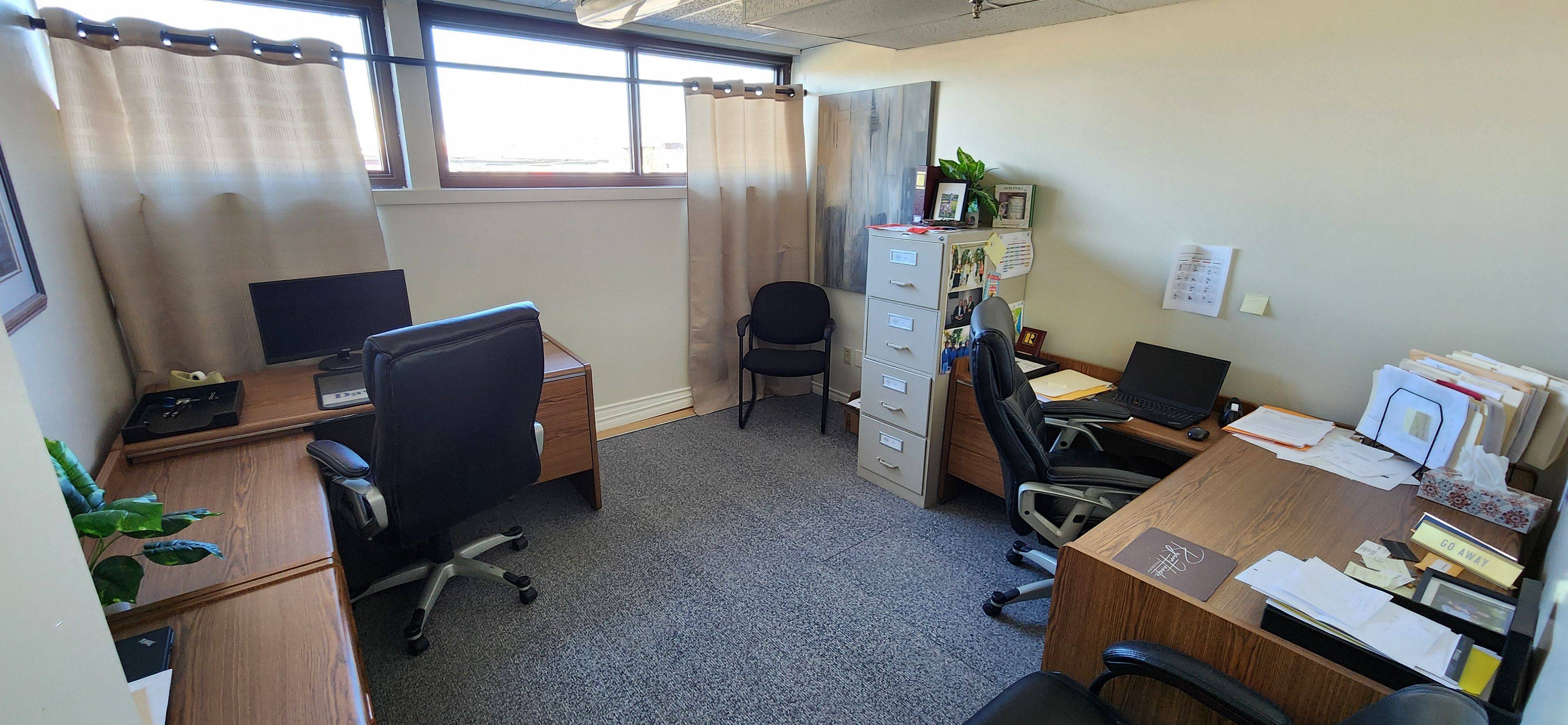 Peterborough, ON K9J 6W7,785 The Kingsway N/A #Unit B