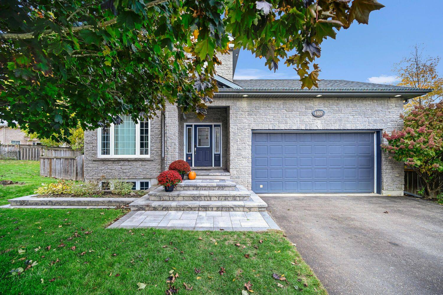 Brockville, ON K6V 6Y2,1337 Cuthbertson AVE