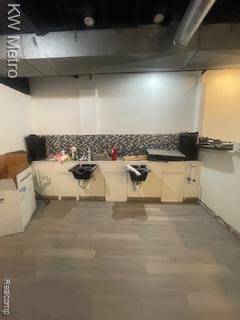 Southfield, MI 48033,24070 W 10 MILE RD