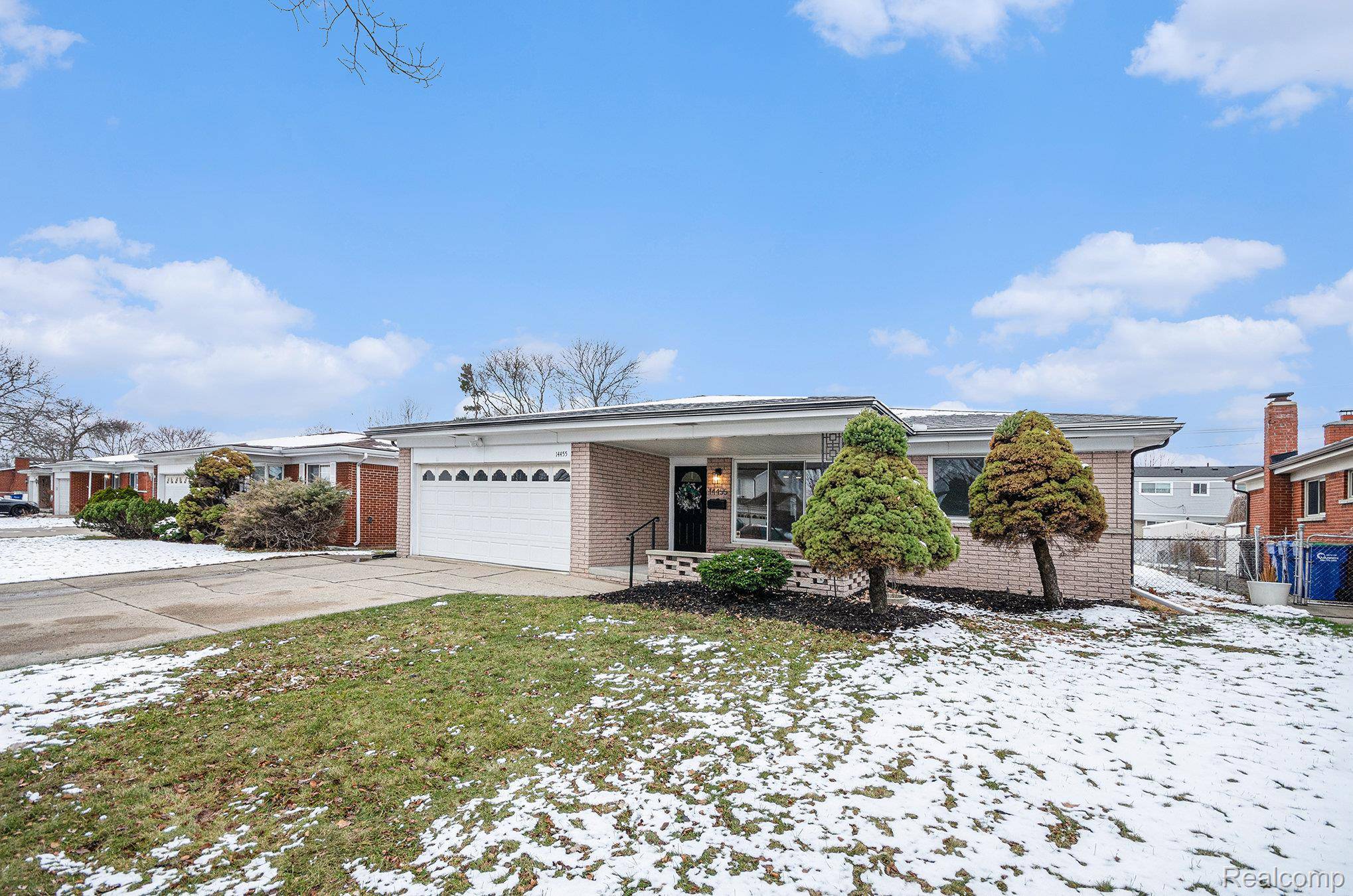 Warren, MI 48088,14455 Fina DR