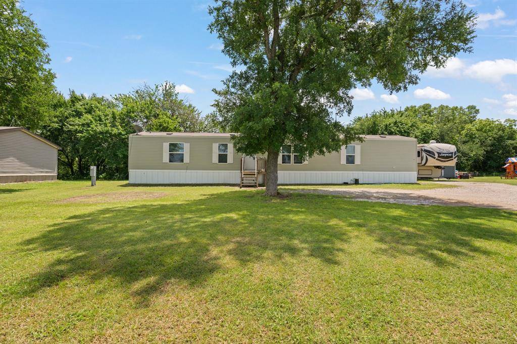 Burleson, TX 76028,2510 Redwood Circle