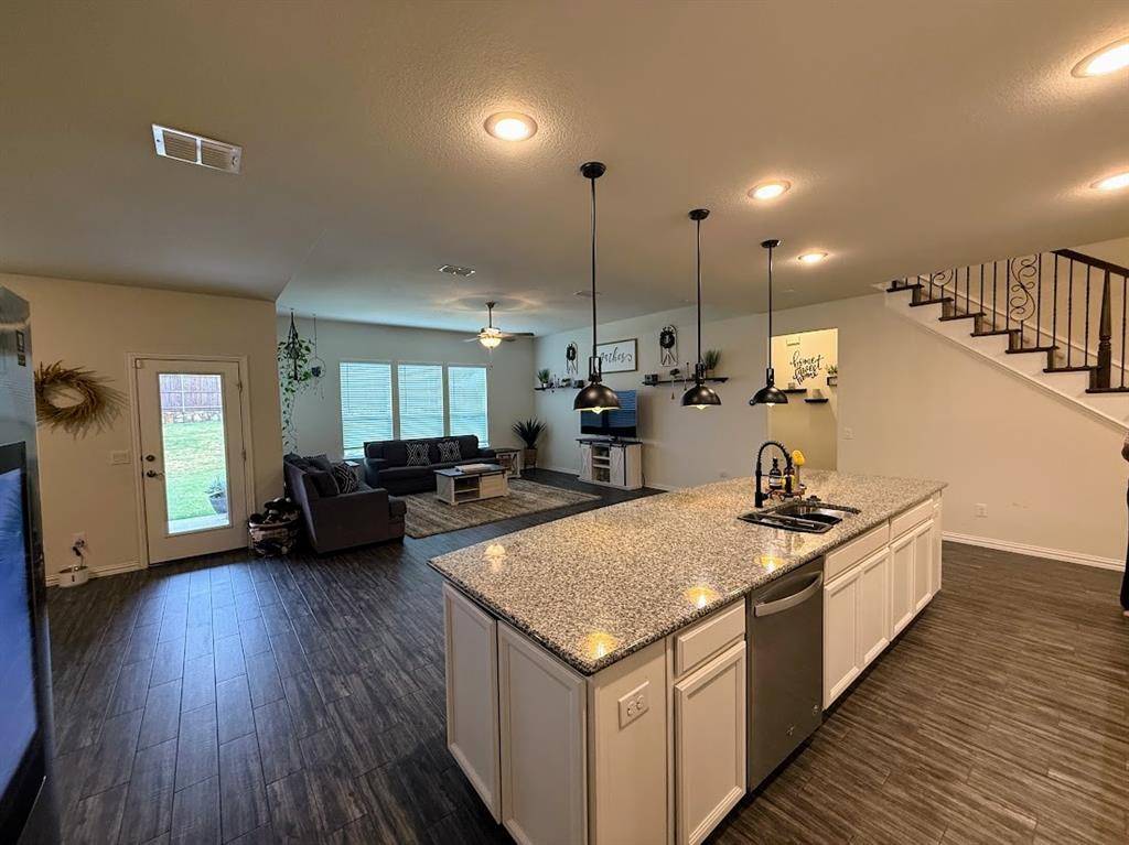 Fort Worth, TX 76052,1109 Pinnacle Ridge Road