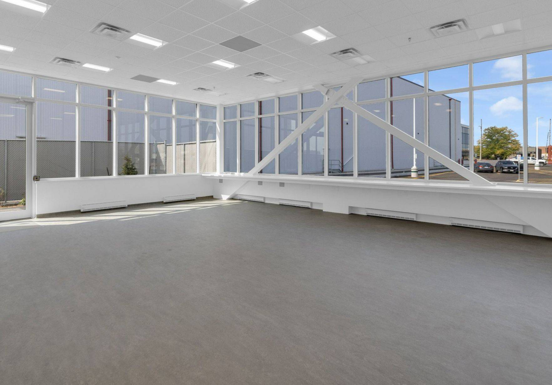 Burlington, ON L7L 0C1,4130 Harvester RD