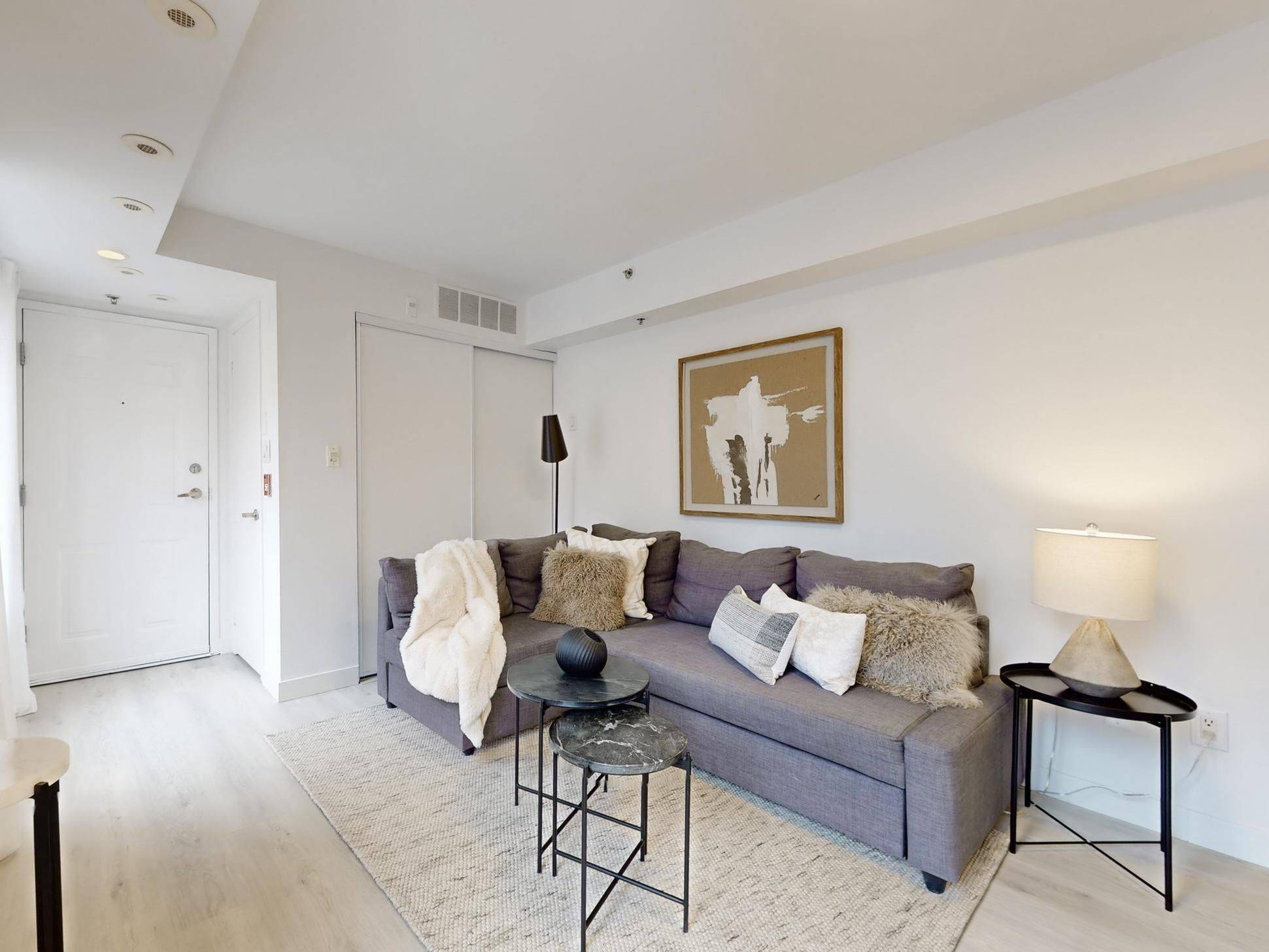 Toronto W01, ON M6K 1X2,16 Laidlaw ST #901B