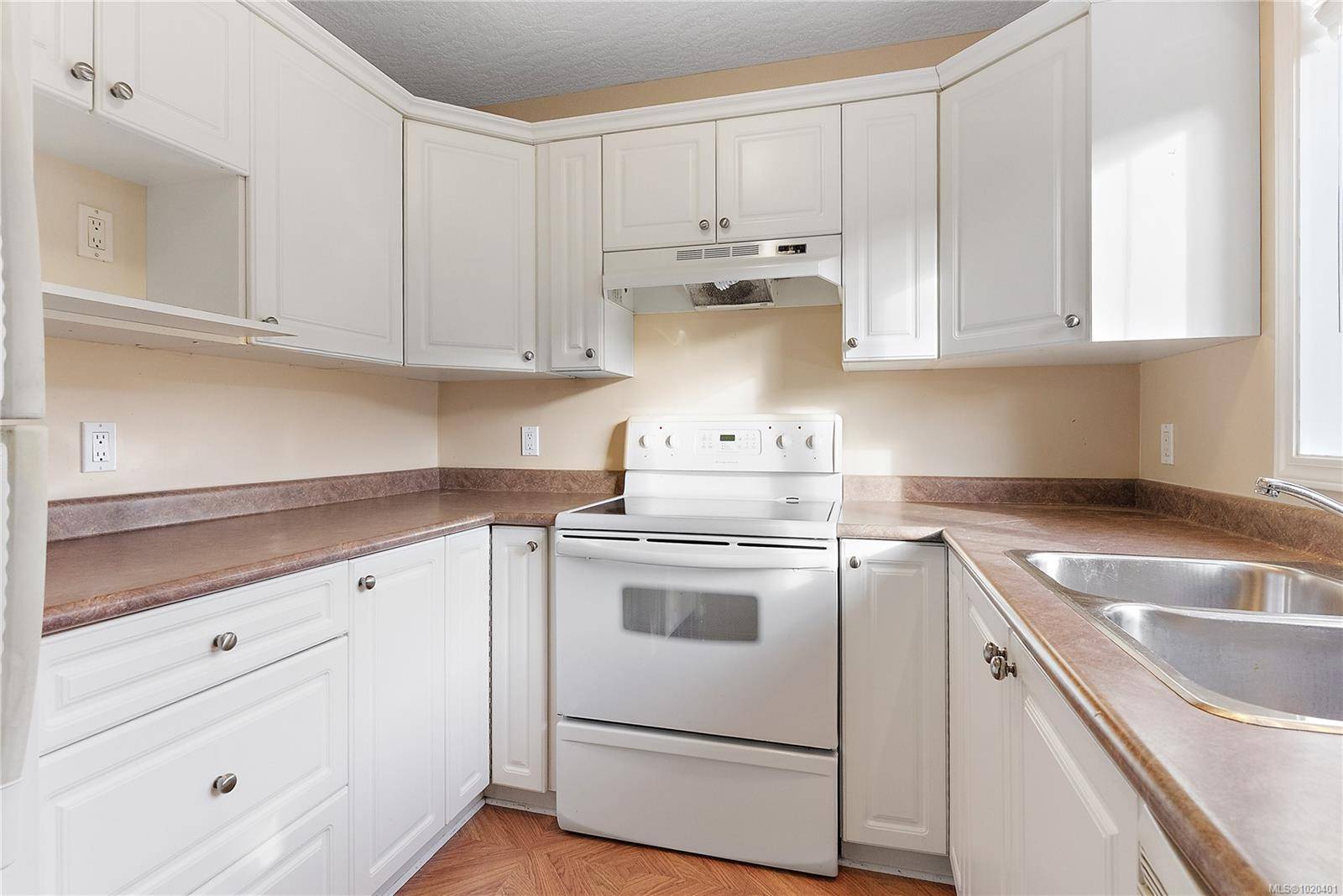 Central Saanich, BC V8M 2H4,7570 Tetayut Rd #68