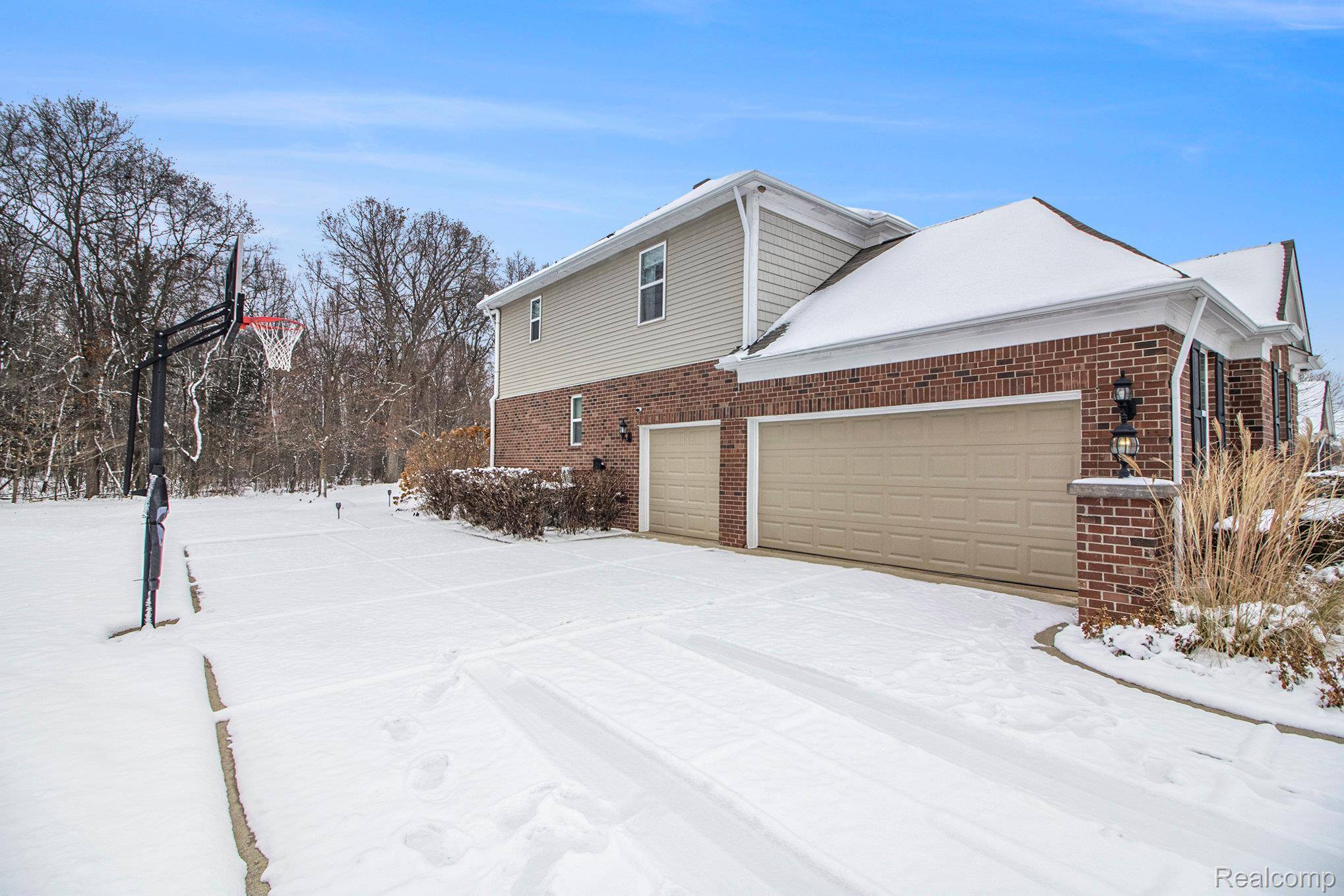 Lake Orion, MI 48362,3230 Park Meadow DR