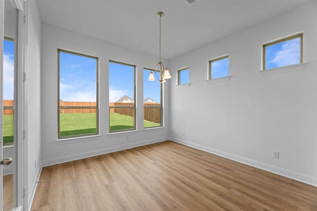 Waxahachie, TX 75165,257 Basketflower Drive