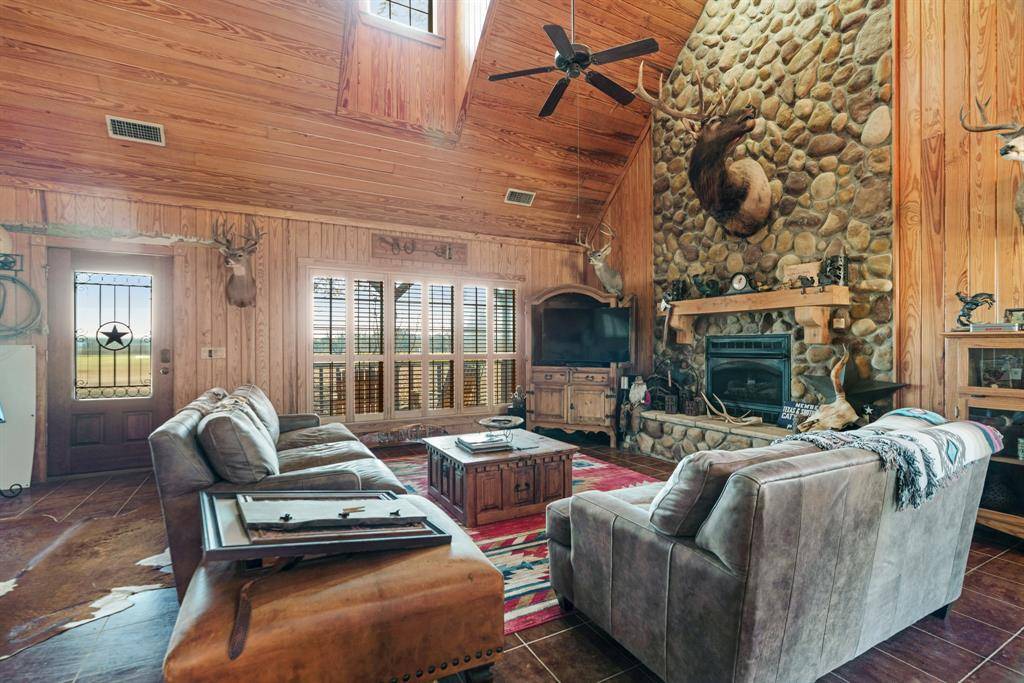 Arthur City, TX 75411,6144 Farm Road 197