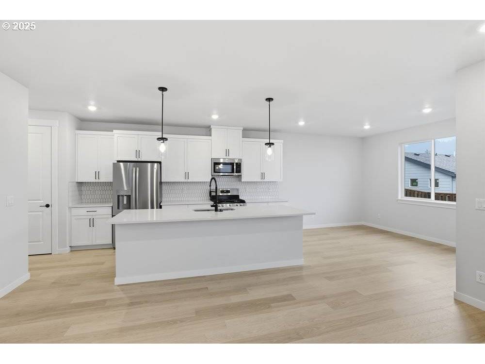 Gresham, OR 97080,3736 SW 38TH ST