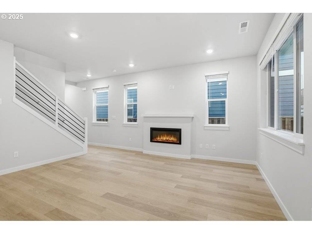 Gresham, OR 97080,3739 SW 40TH ST