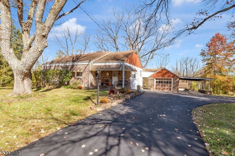 East Amwell Twp., NJ 08525,9 Woodsville Rd