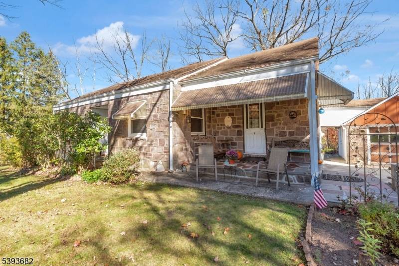 East Amwell Twp., NJ 08525,9 Woodsville Rd