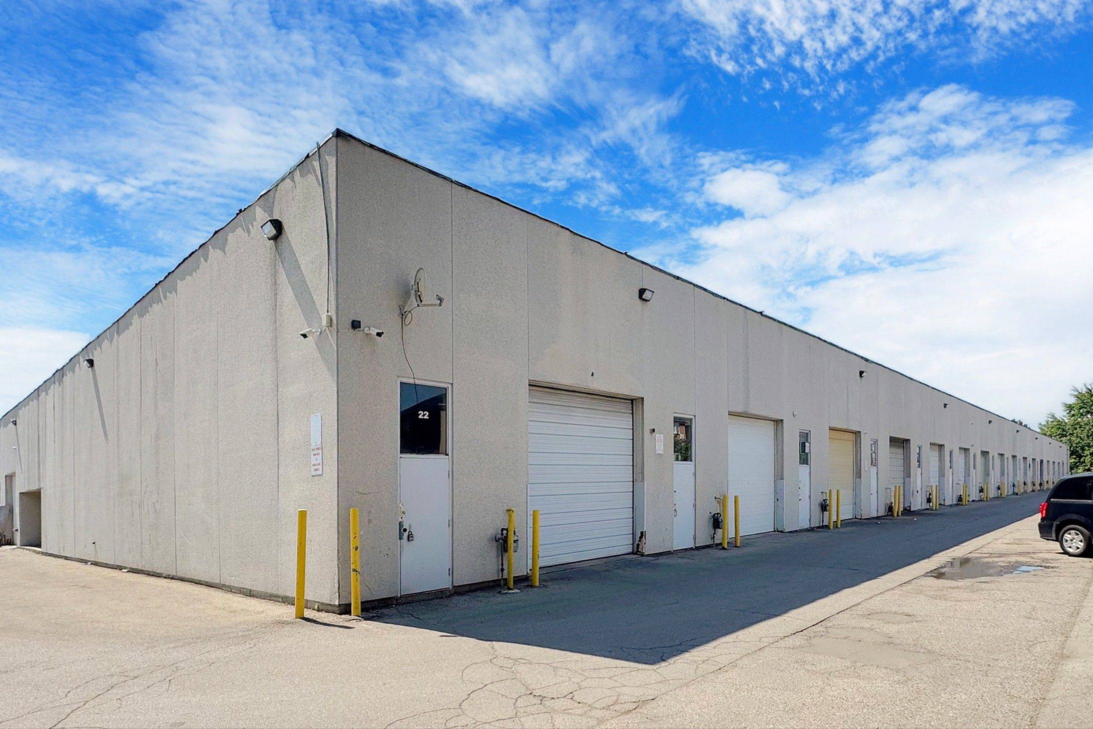 Toronto W04, ON M6M 5G3,130 Industry ST #21