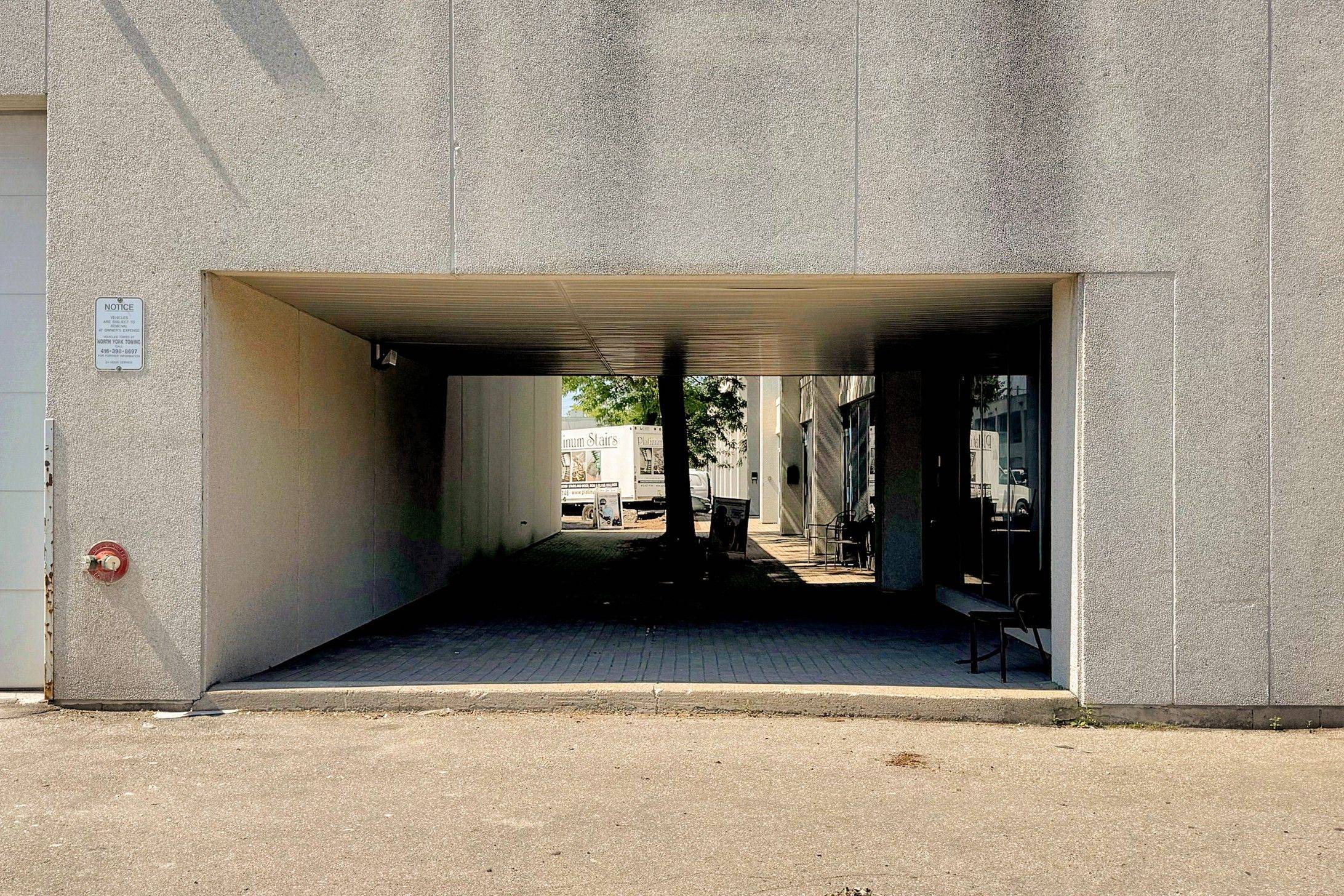 Toronto W04, ON M6M 5G3,130 Industry ST #21