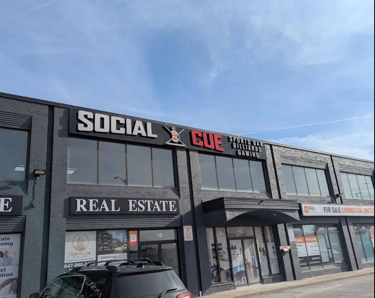 Mississauga, ON L5J 4N1,2666 Royal Windsor DR #1C&D