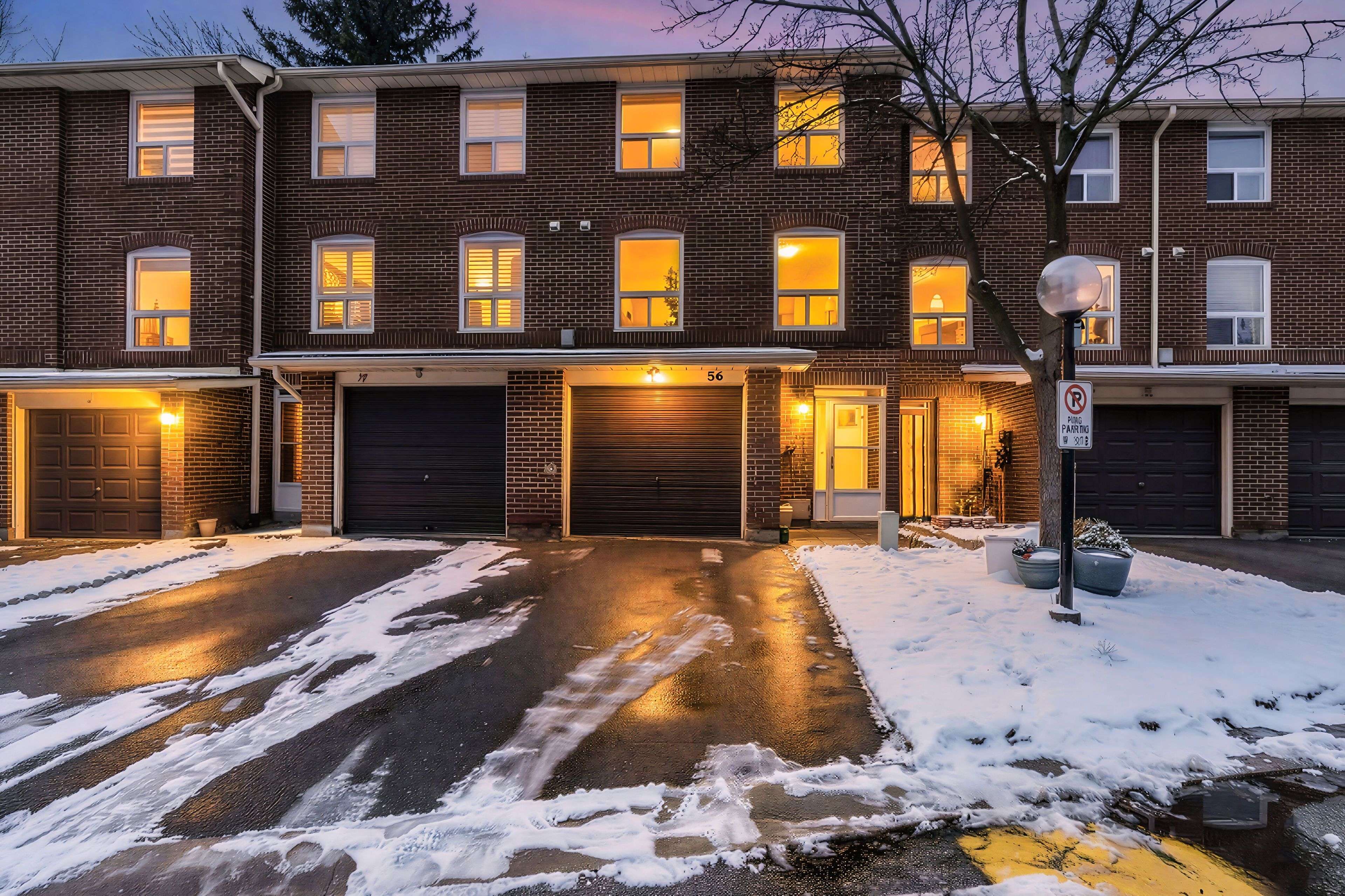 Brampton, ON L6T 3A5,56 Eden Park DR #56