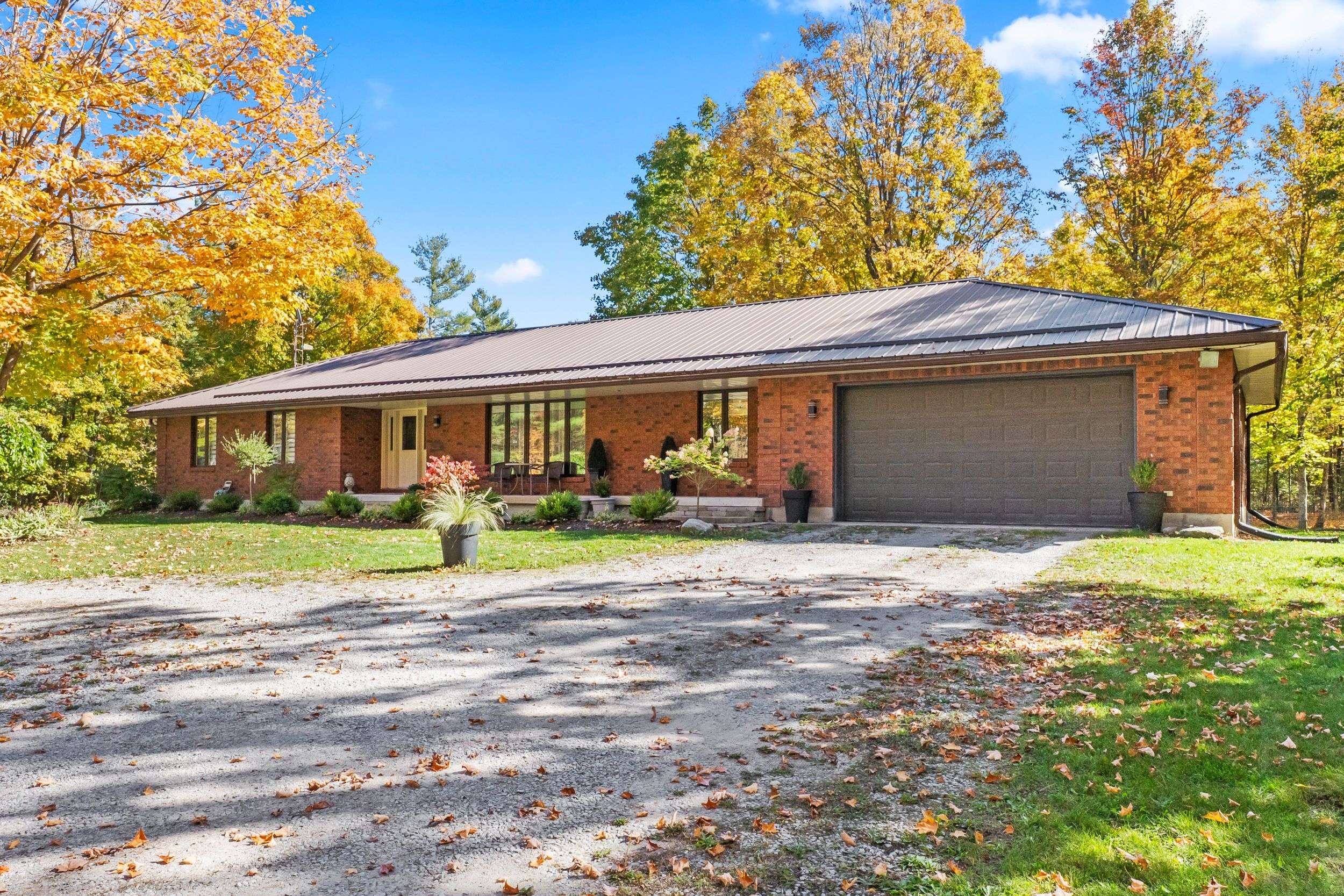 Kawartha Lakes, ON K0M 1N0,1140 Somerville 3rd Concession