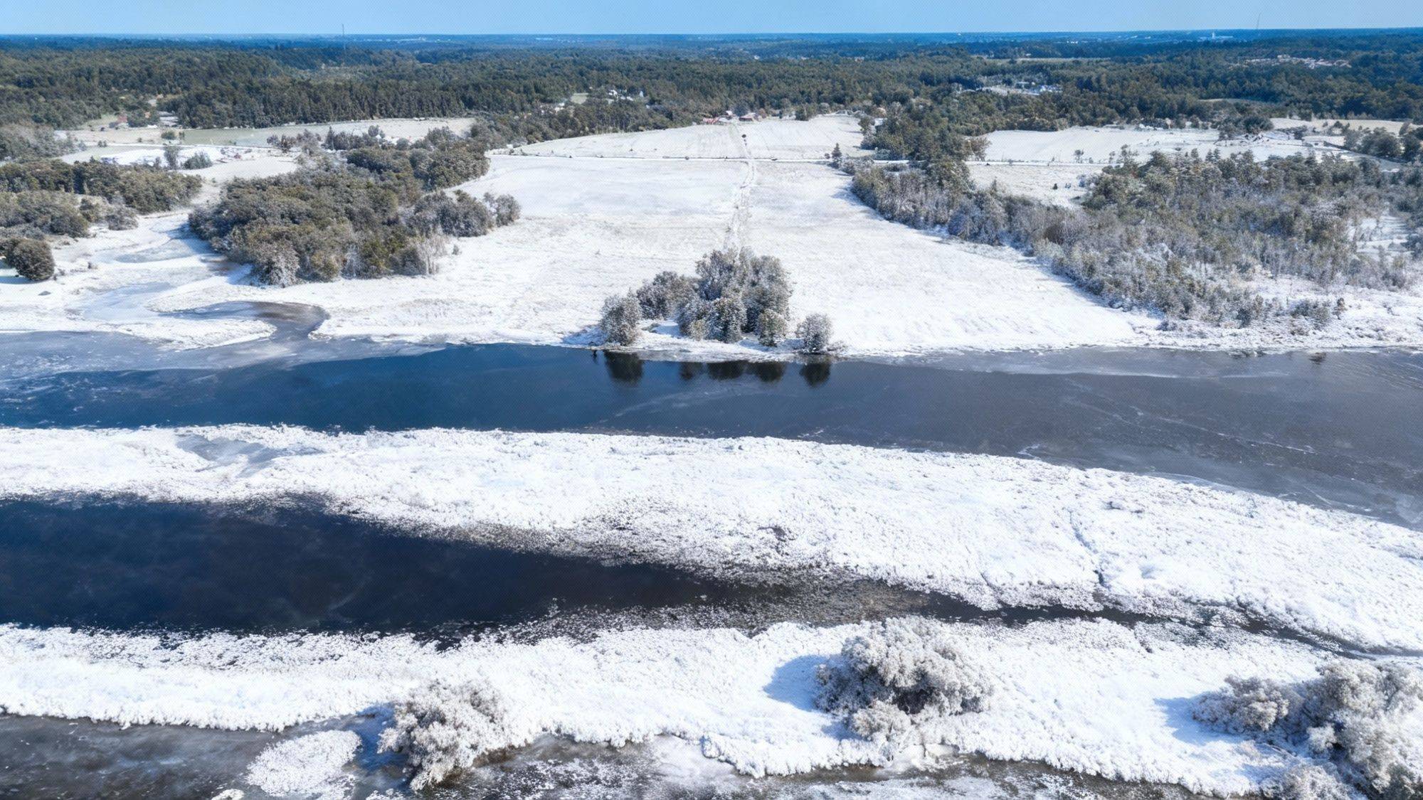 Orleans - Cumberland And Area, ON K4C 1C8,3521 Old Montreal RD