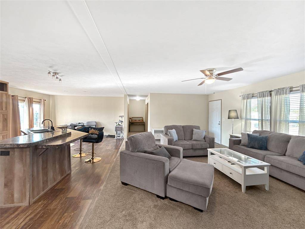 Southmayd, TX 75092,128 Willow Ridge Circle