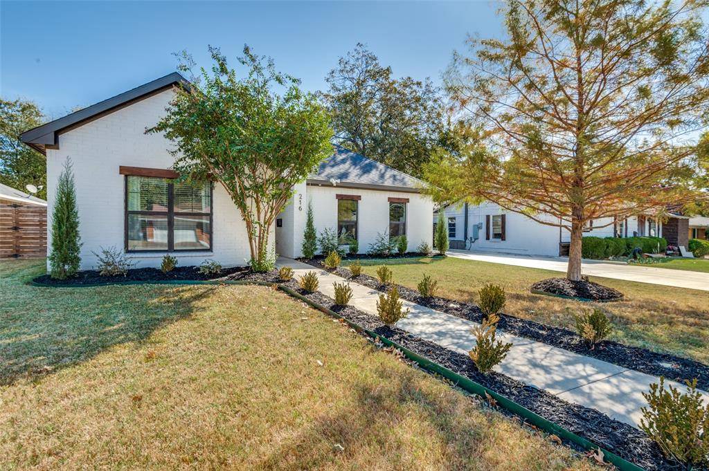 Lancaster, TX 75146,216 Melrose Lane