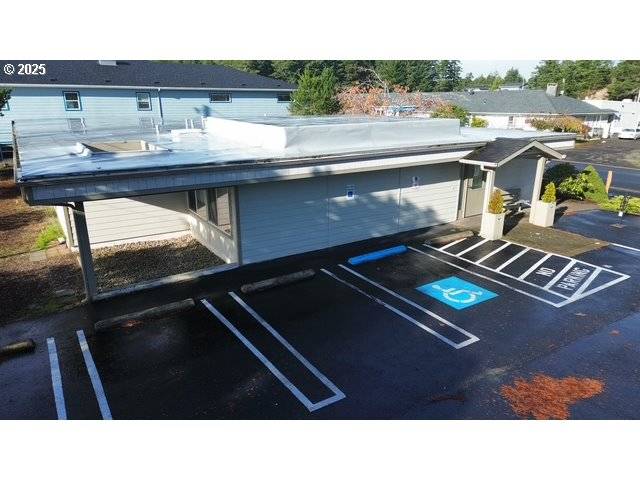 Florence, OR 97439,1576 12TH ST