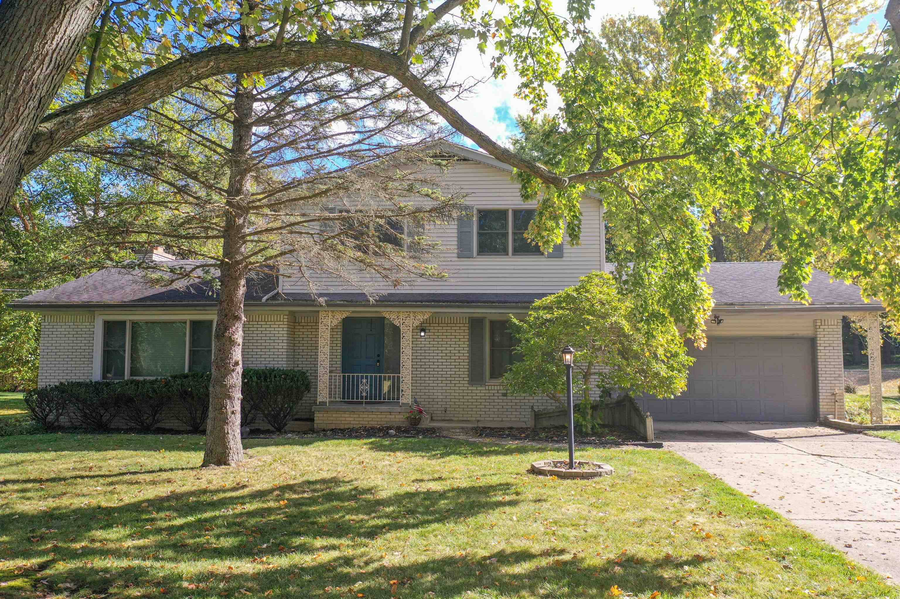 Grand Blanc, MI 48439,8247 Manchester DR