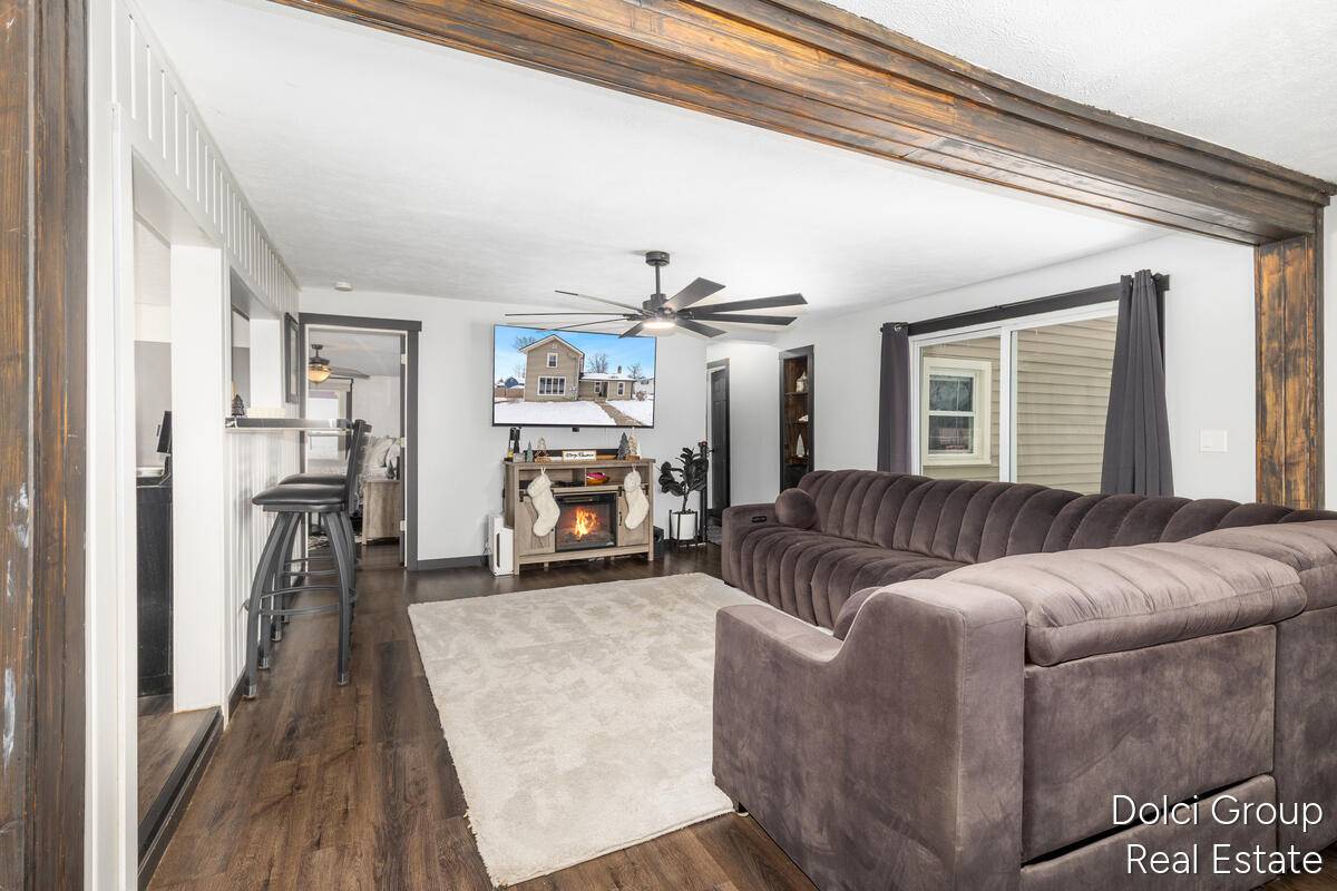 Saranac, MI 48881,73 Mill ST