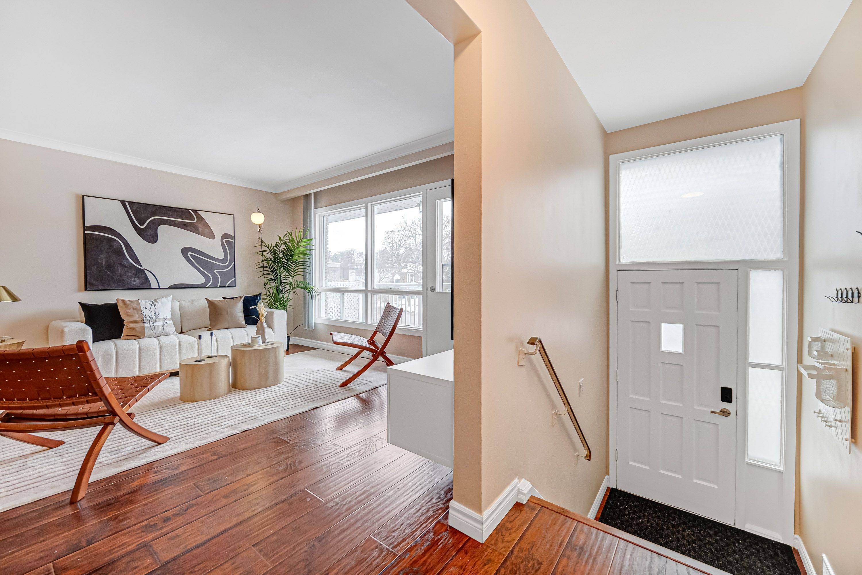 Toronto C15, ON M2J 3X3,157 Edmonton DR