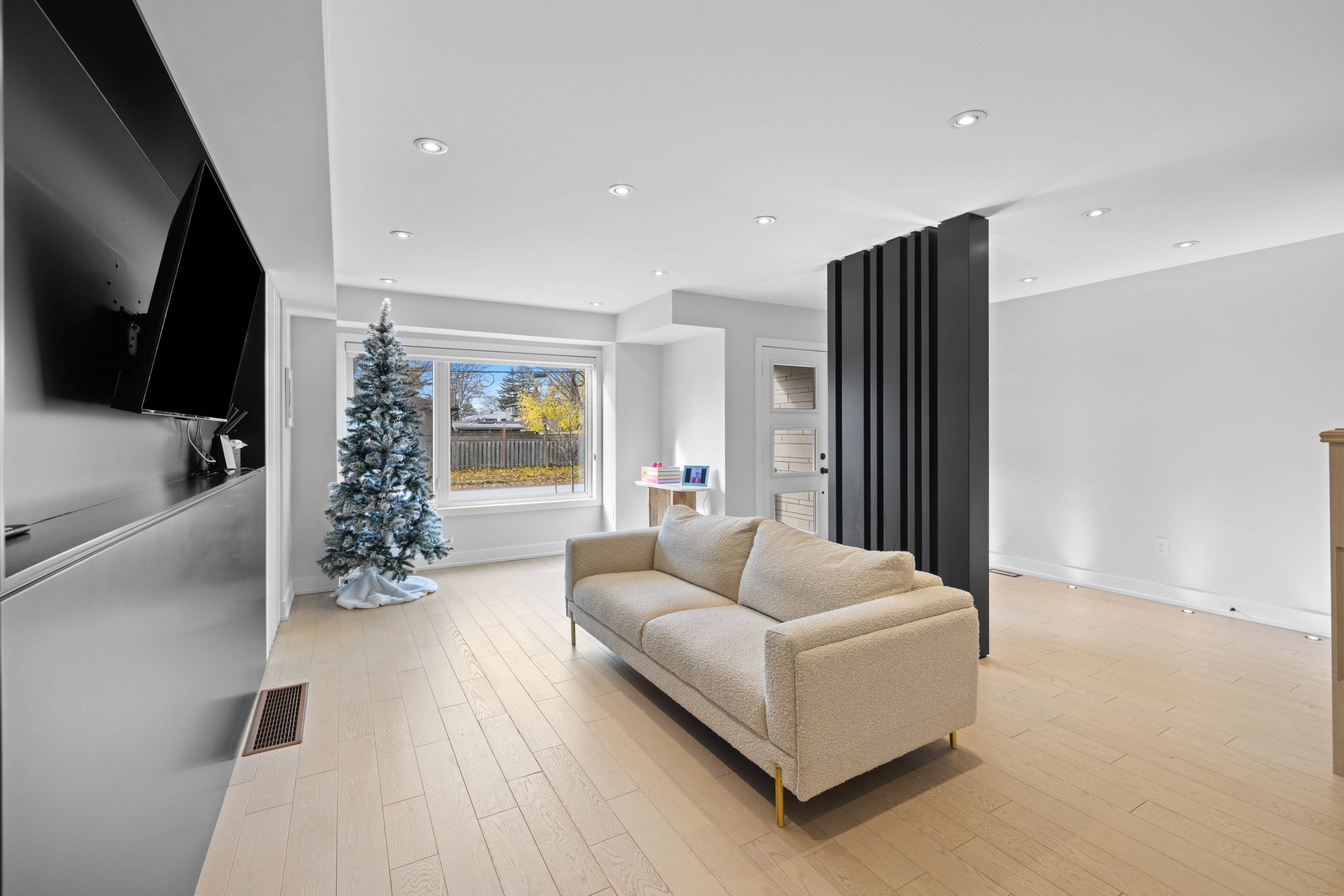 Pickering, ON L1W 0B7,1308 Gull XING