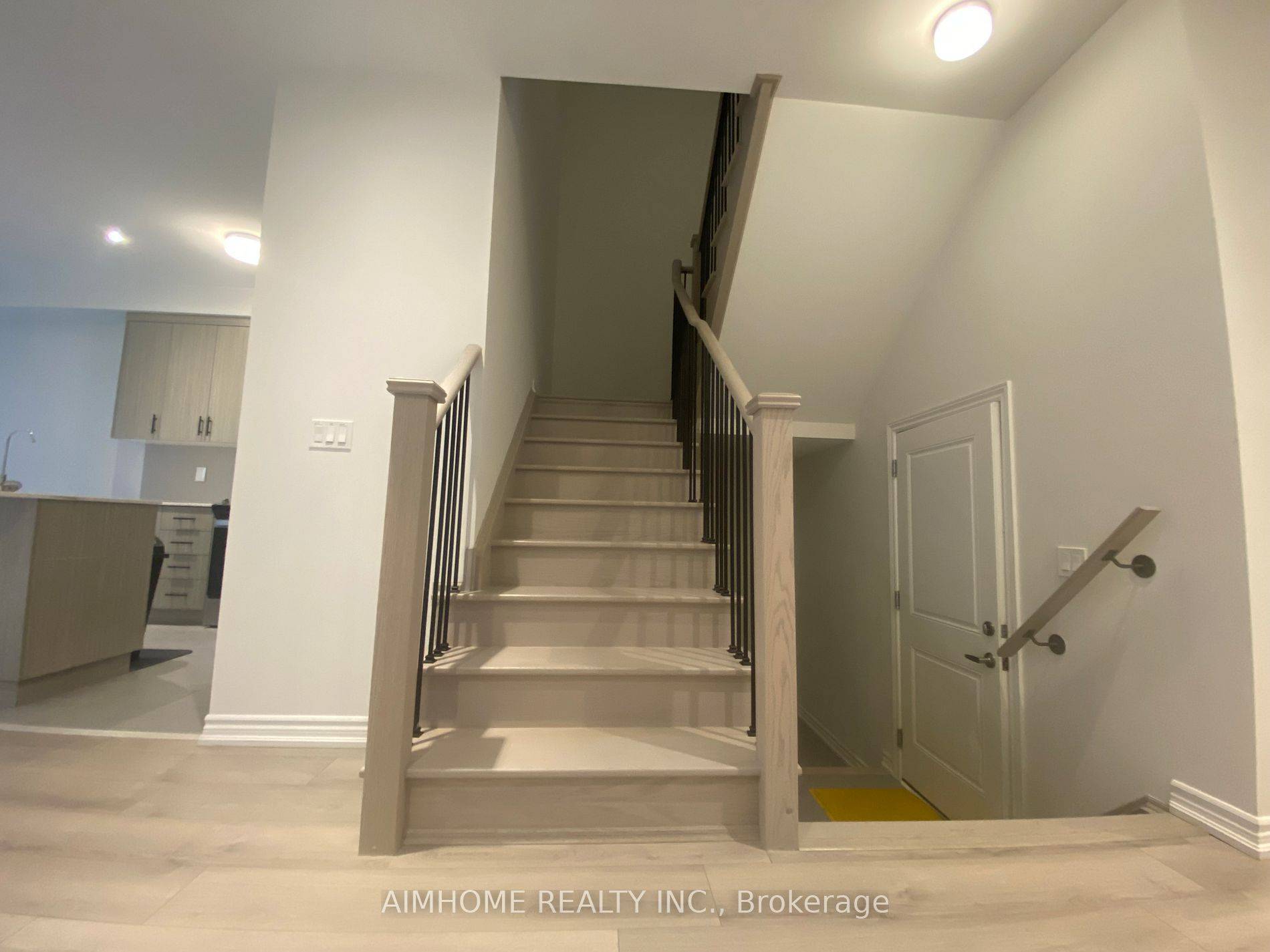 Richmond Hill, ON L4E 1J2,168 Tempel ST