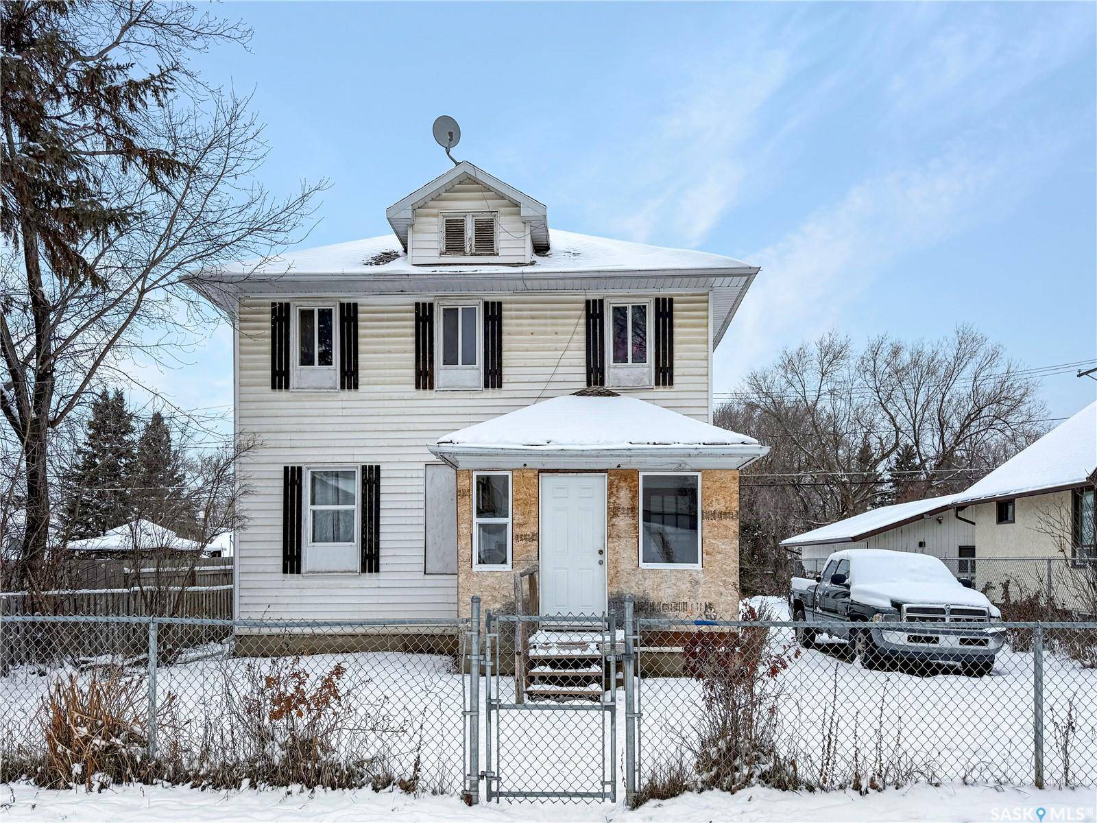 Prince Albert, SK S6V 3G7,538 13th STREET W