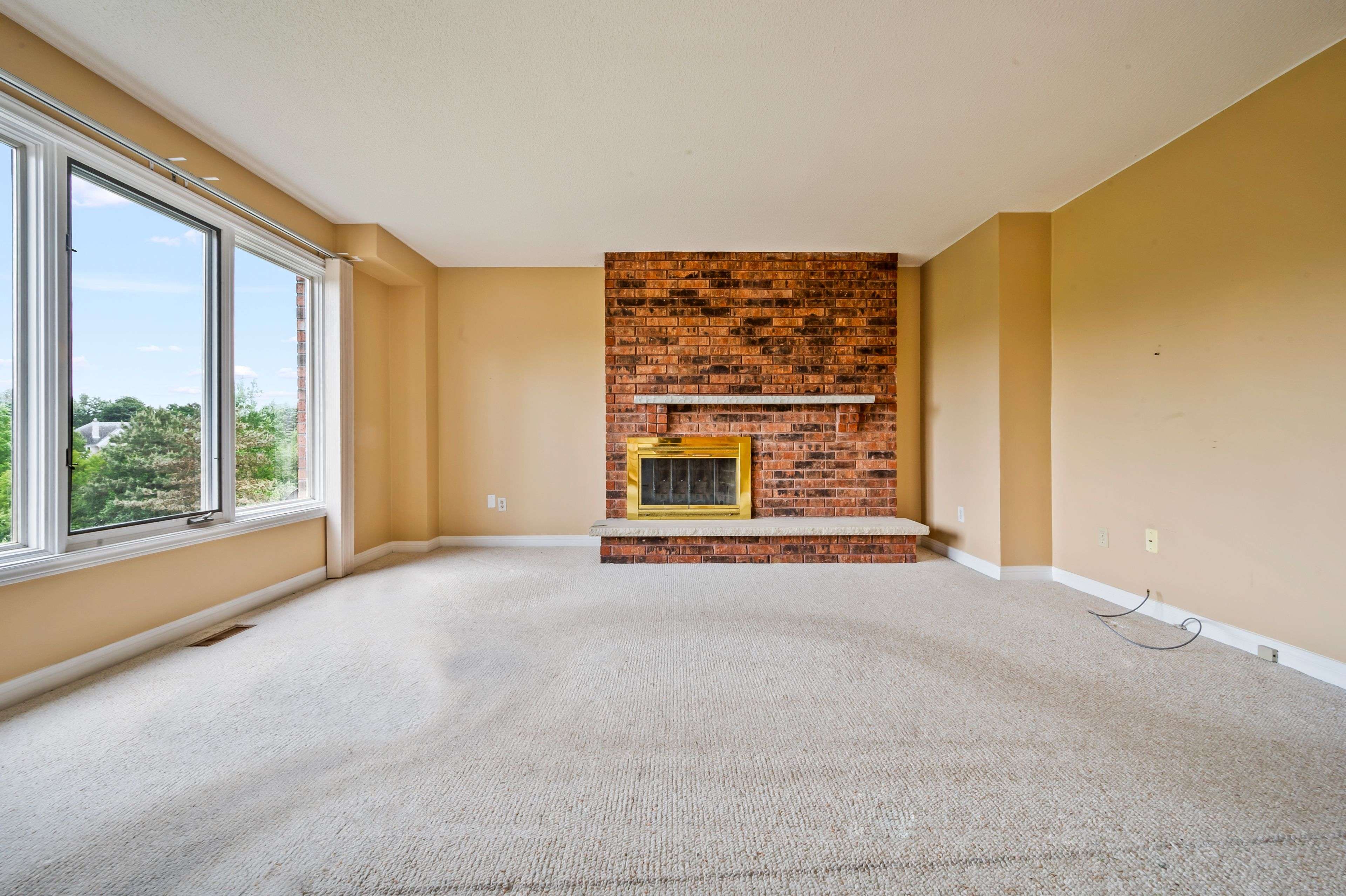 Erin, ON N0B 1T0,6 Cedar Ridge CT