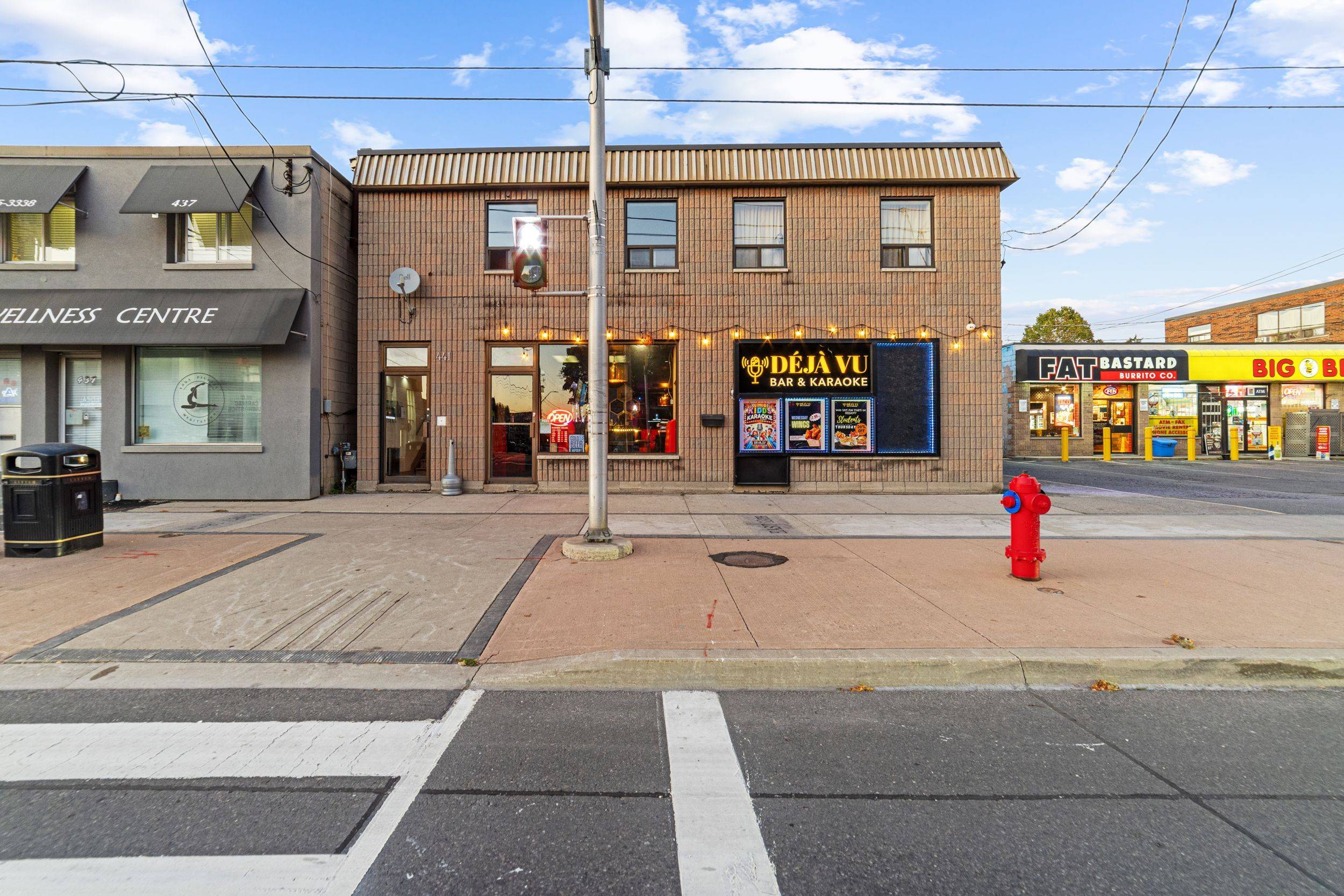 Hamilton, ON L9A 1C1,445 Concession ST