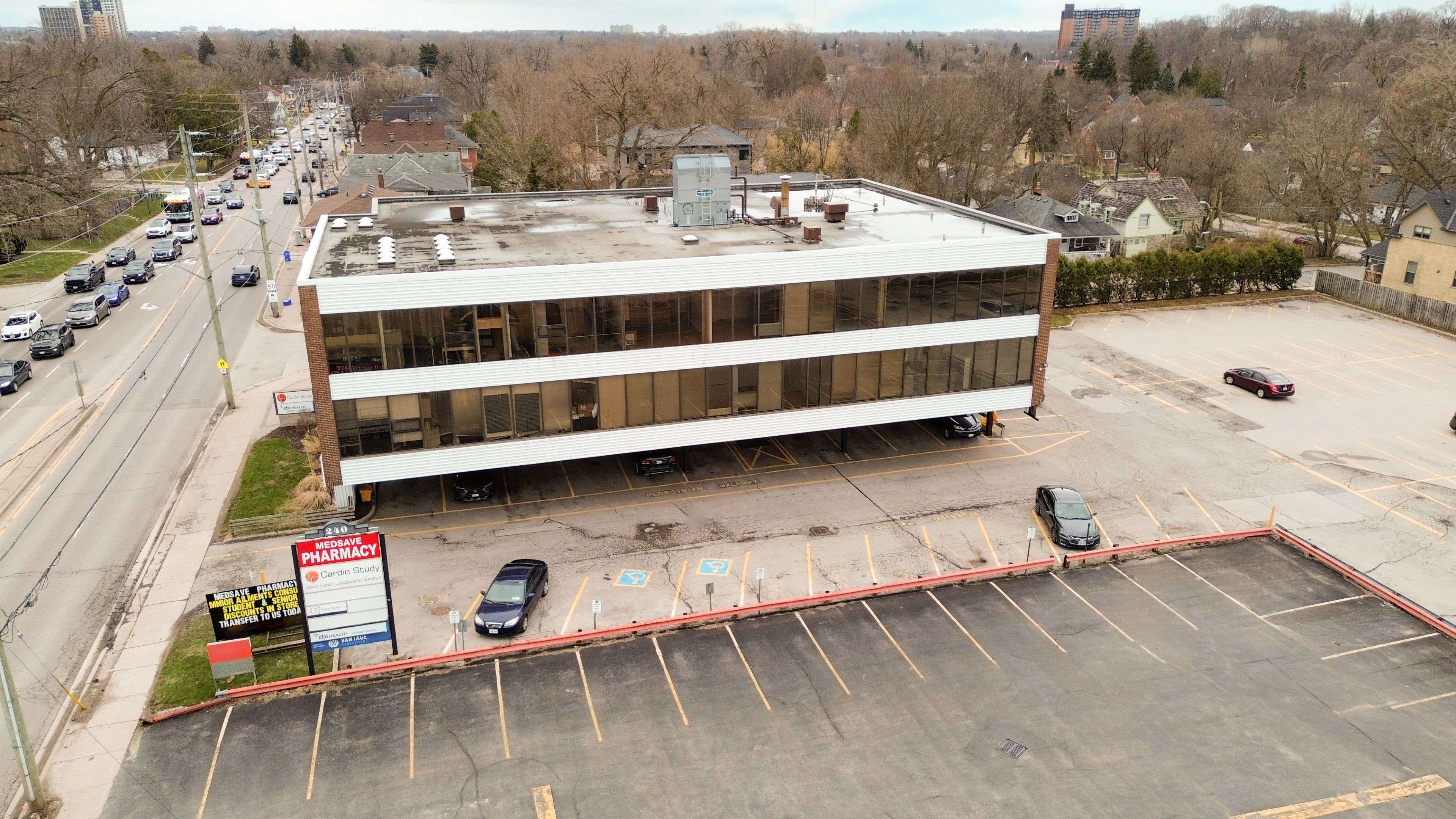 London North, ON N6H 4P2,240 Wharncliffe RD N #205