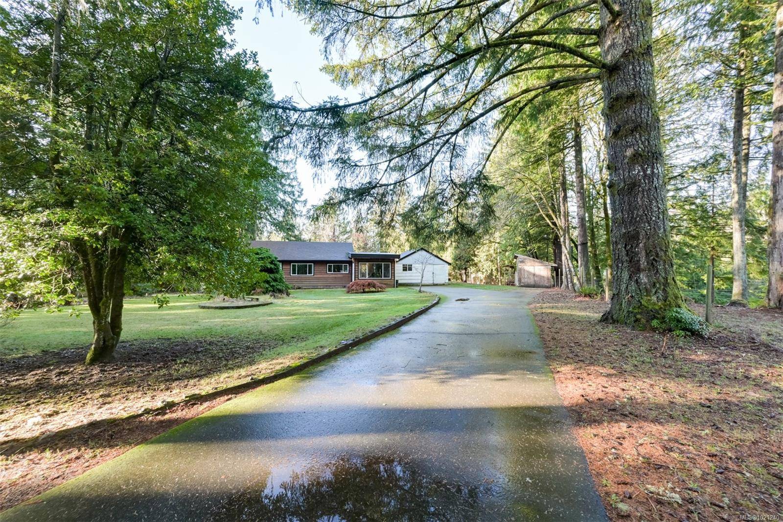 Duncan, BC V9L 6G7,5742 Menzies Rd