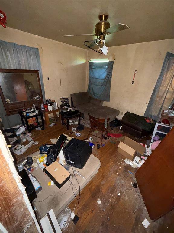 Dallas, TX 75216,4638 Malden Lane