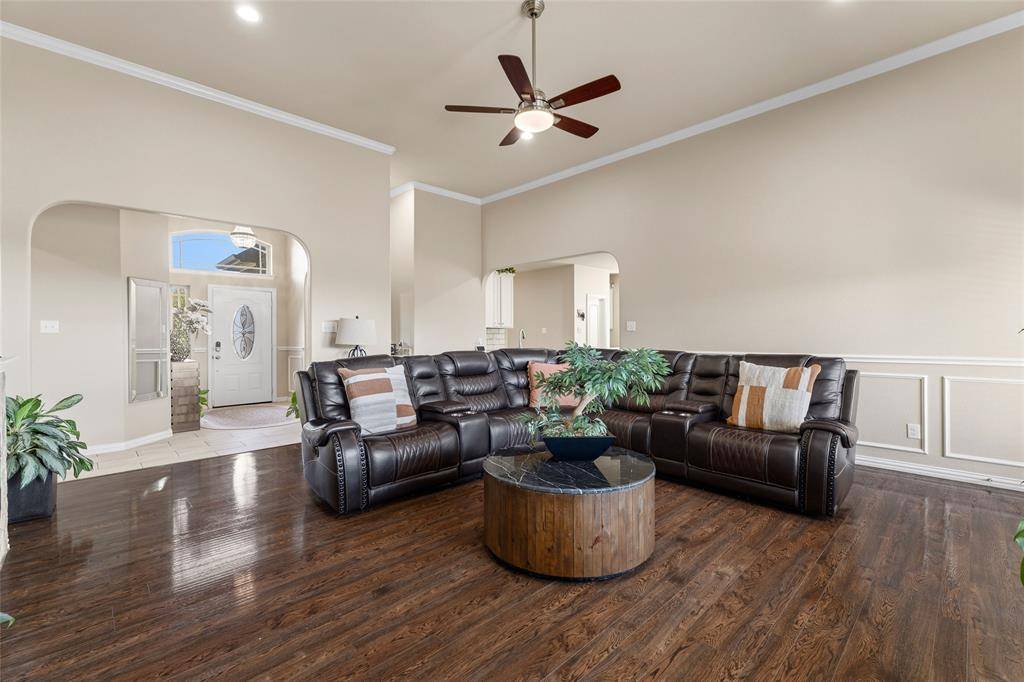 Desoto, TX 75115,1357 Lake Grove Lane