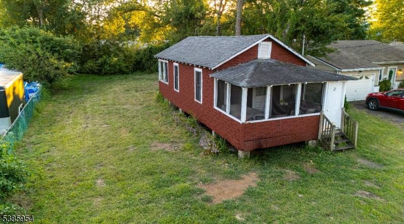 Middletown Twp., NJ 07748,29 Carter Ave