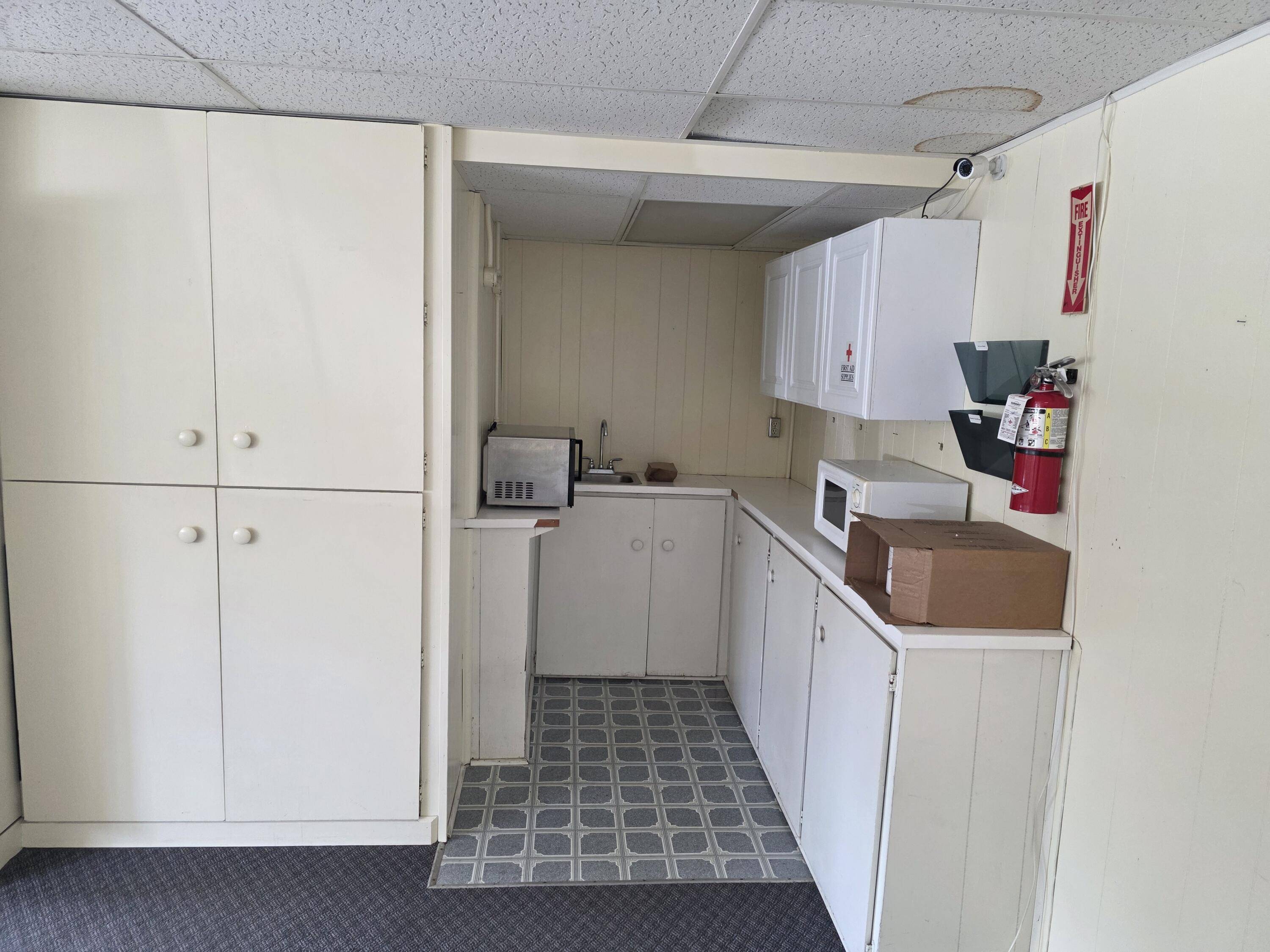 156 8th ST, Manistee Twp, MI 49660