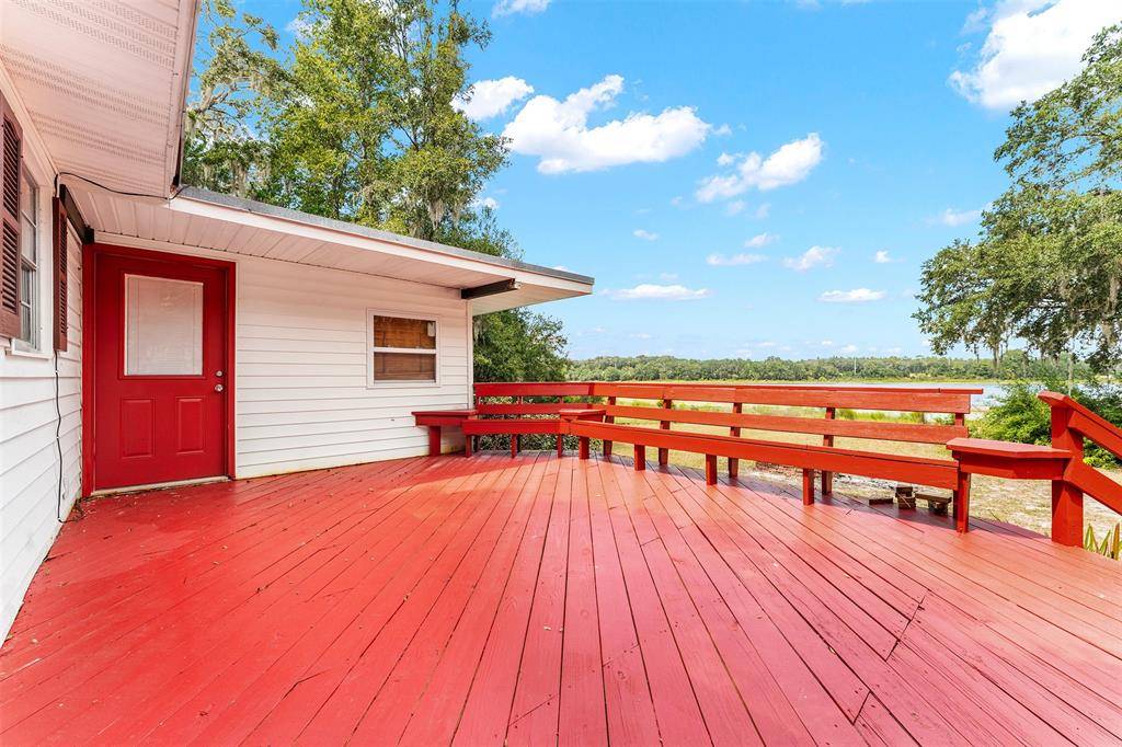 Hawthorne, FL 32640,140 Morris Lake Drive