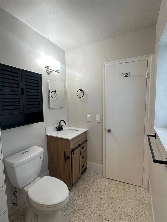 Hollywood, FL 33020,1712 Fletcher St #3