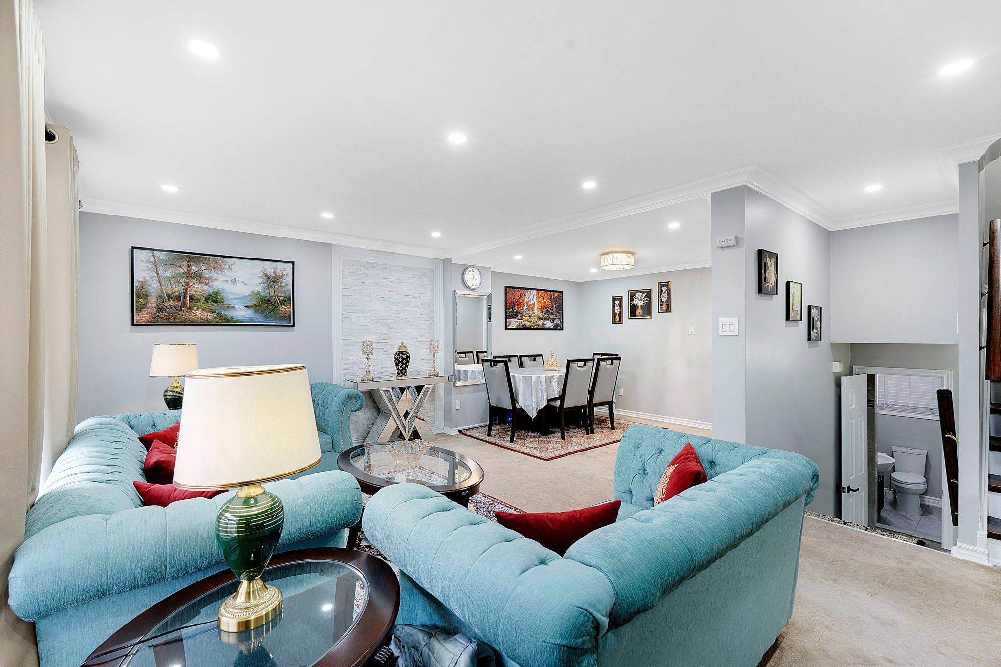 Mississauga, ON L5A 3M2,180 Mississauga Valley BLVD #154