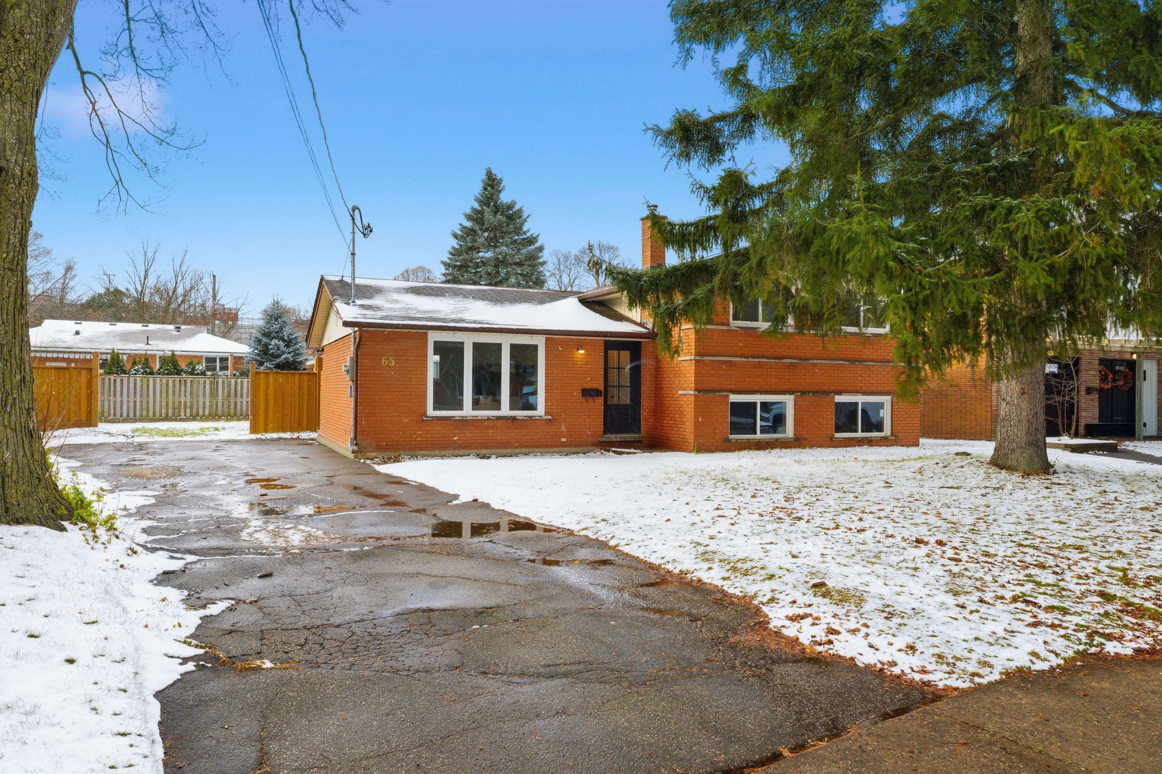 Guelph, ON N1E 1W3,65 Sunnylea CRES