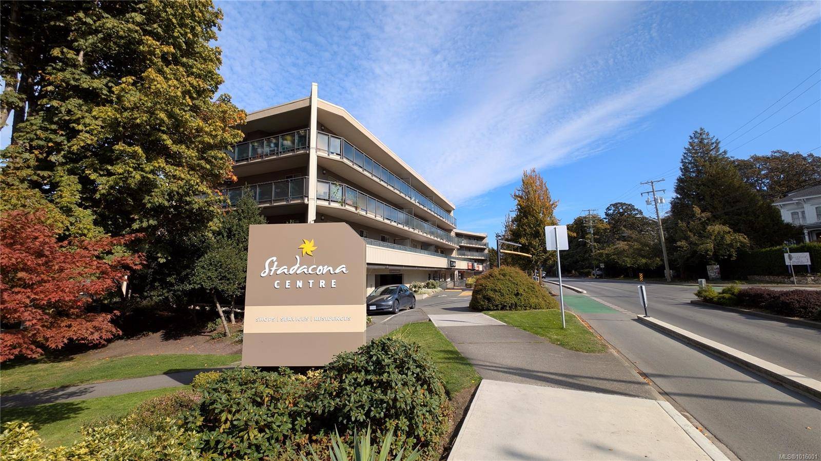 Victoria, BC V8S 5J3,1524 Fort St