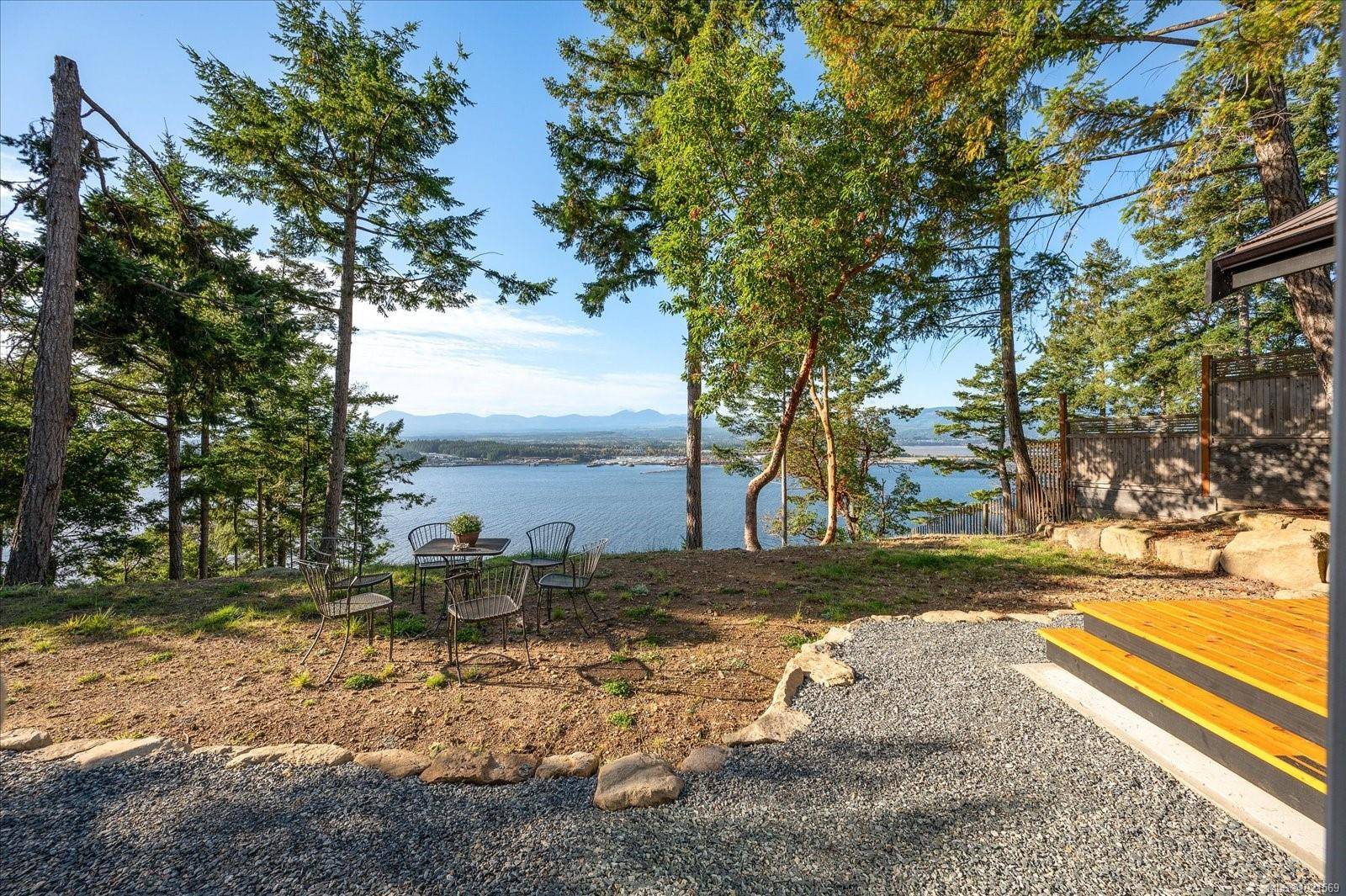 Gabriola Island, BC V0R 1X2,1306 Harrison Way