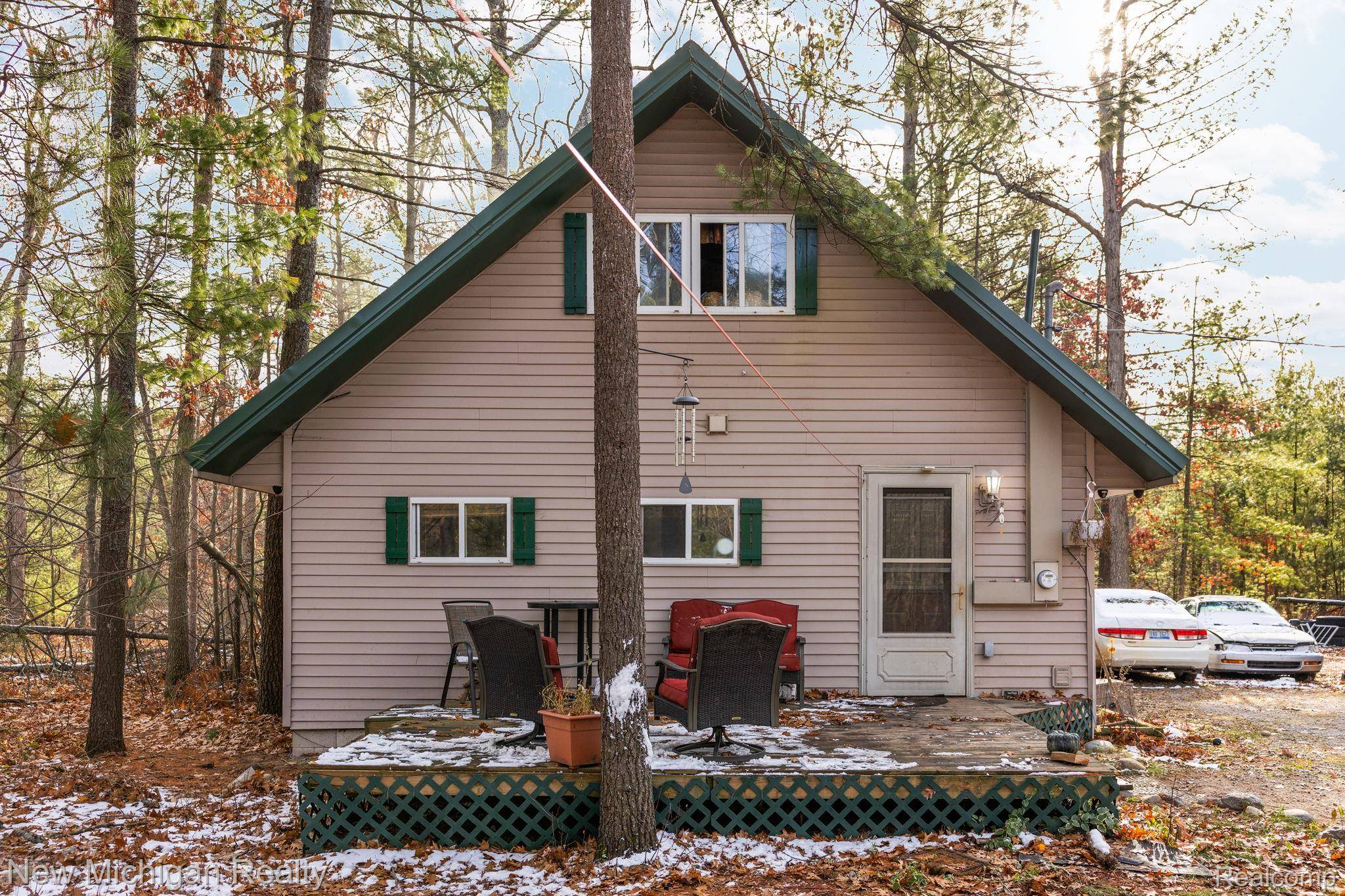 Lewiston, MI 49756,5987 Hillside DR