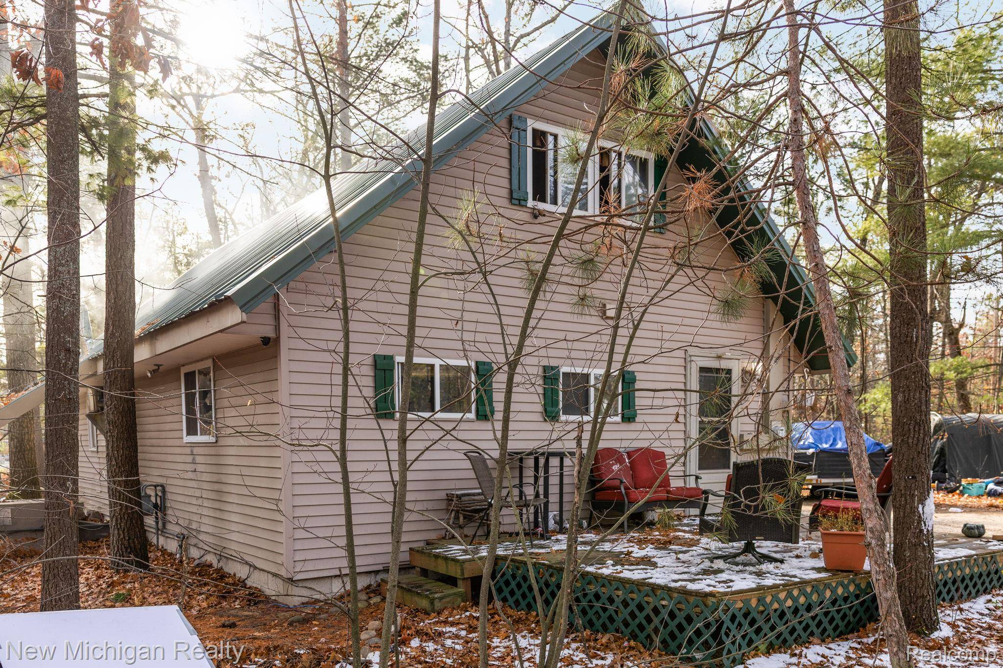 Lewiston, MI 49756,5987 Hillside DR